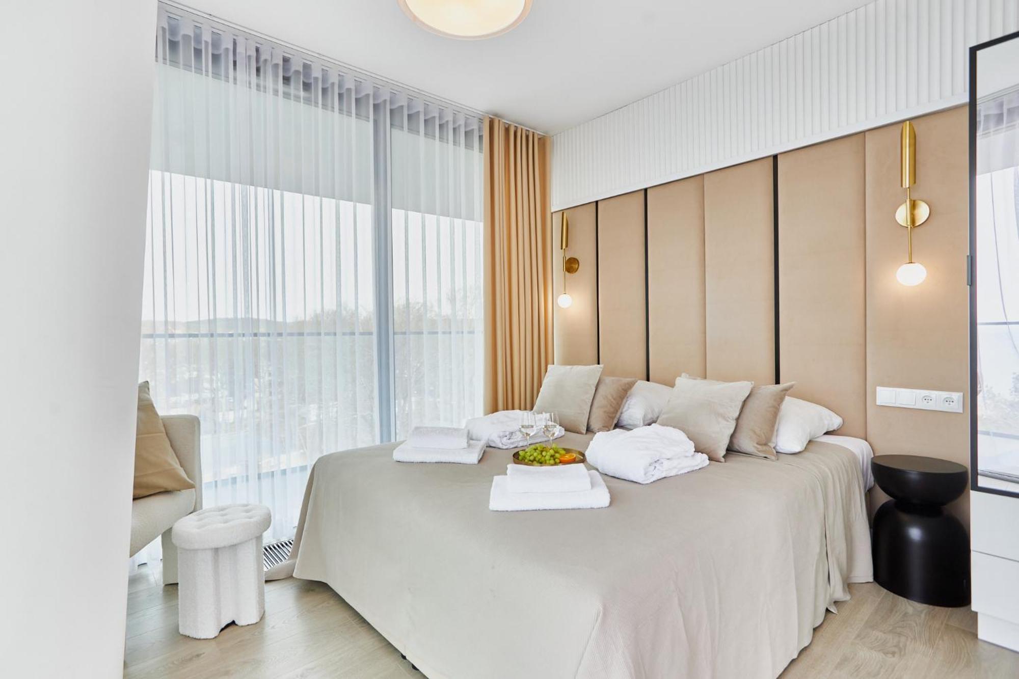 Wave Beachfront Family Apartment Międzyzdroje Zewnętrze zdjęcie
