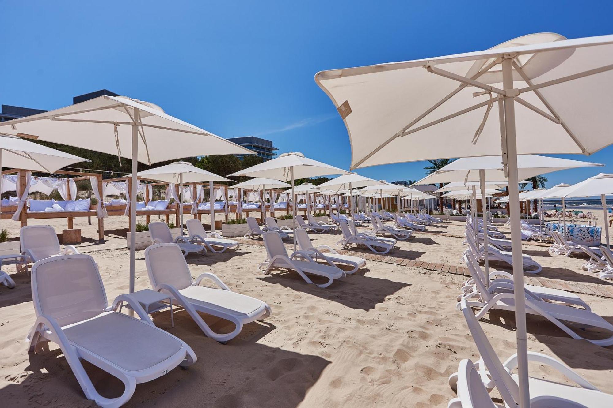 Wave Beachfront Family Apartment Międzyzdroje Zewnętrze zdjęcie
